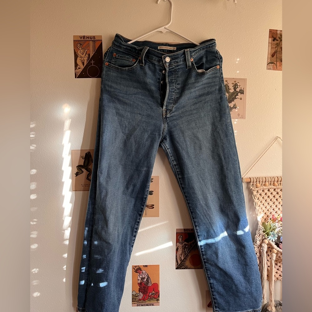 Levi’s  Ribcage Straight Ankle Jeans